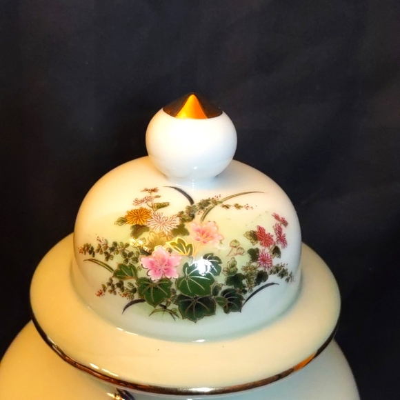 Vintage Shaddy Mino China JGI Japan Small Decorative Porcelain Ginger Jar - Picture 3 of 8